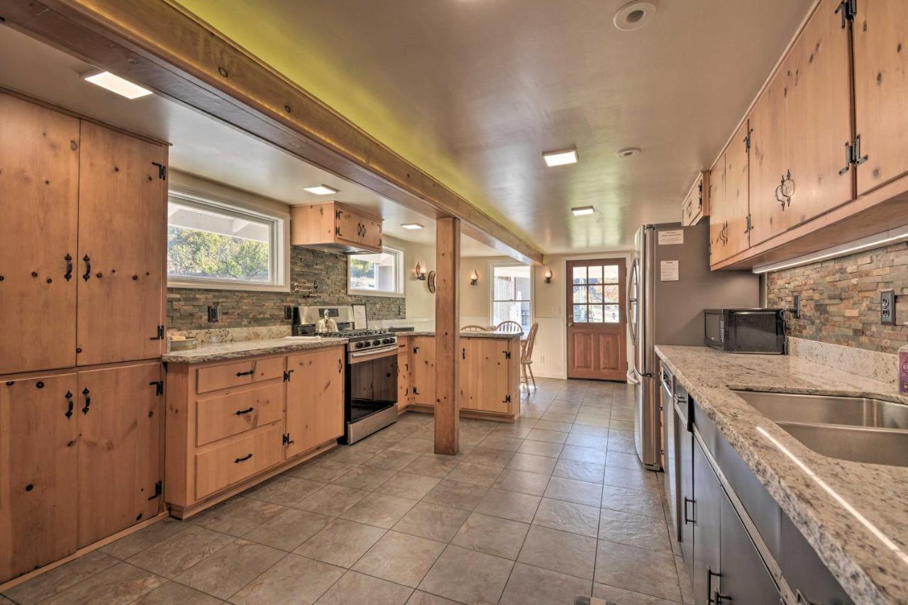Historic Mariposa Stagecoach Stop With Gas Fire Pit! Esterno foto